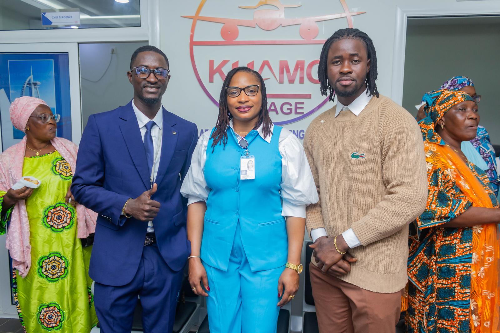 Rencontre avec les invités lors de l'inauguration